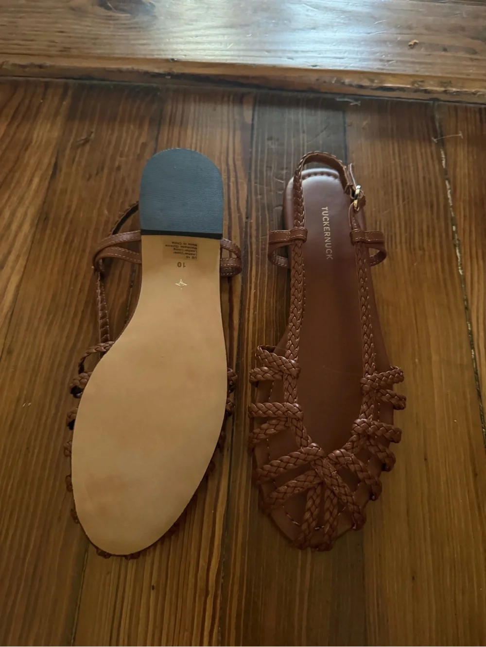 Tuckernuck never worn